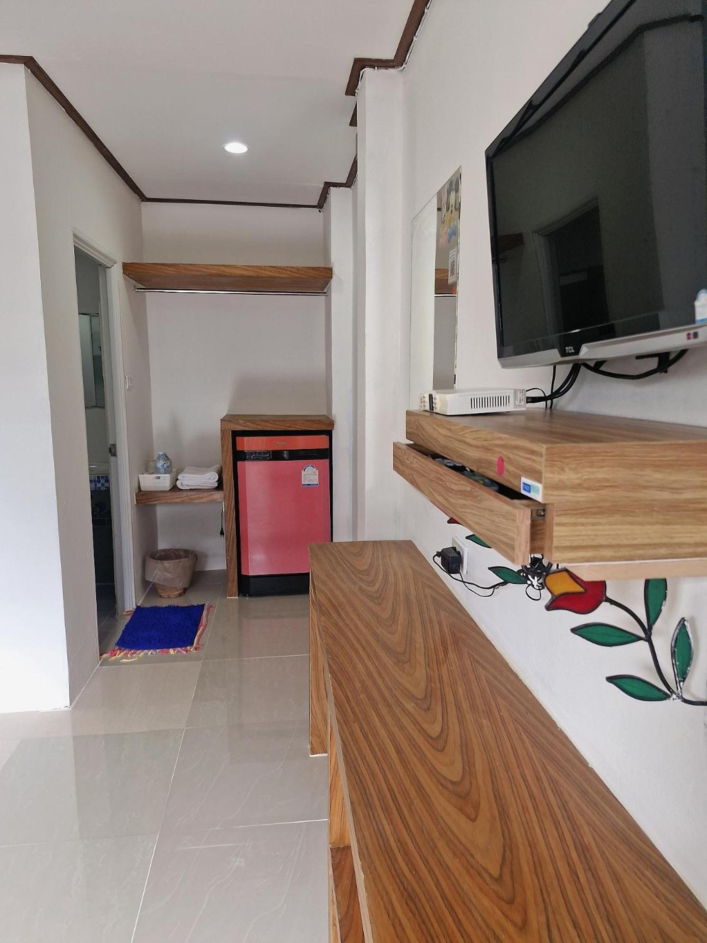 Samed Thanee Koh Samet Luaran gambar